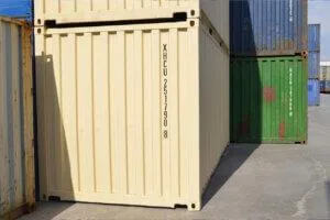 Home 3 alt="Containerul Maritim 20DV (6m lungime) 4"